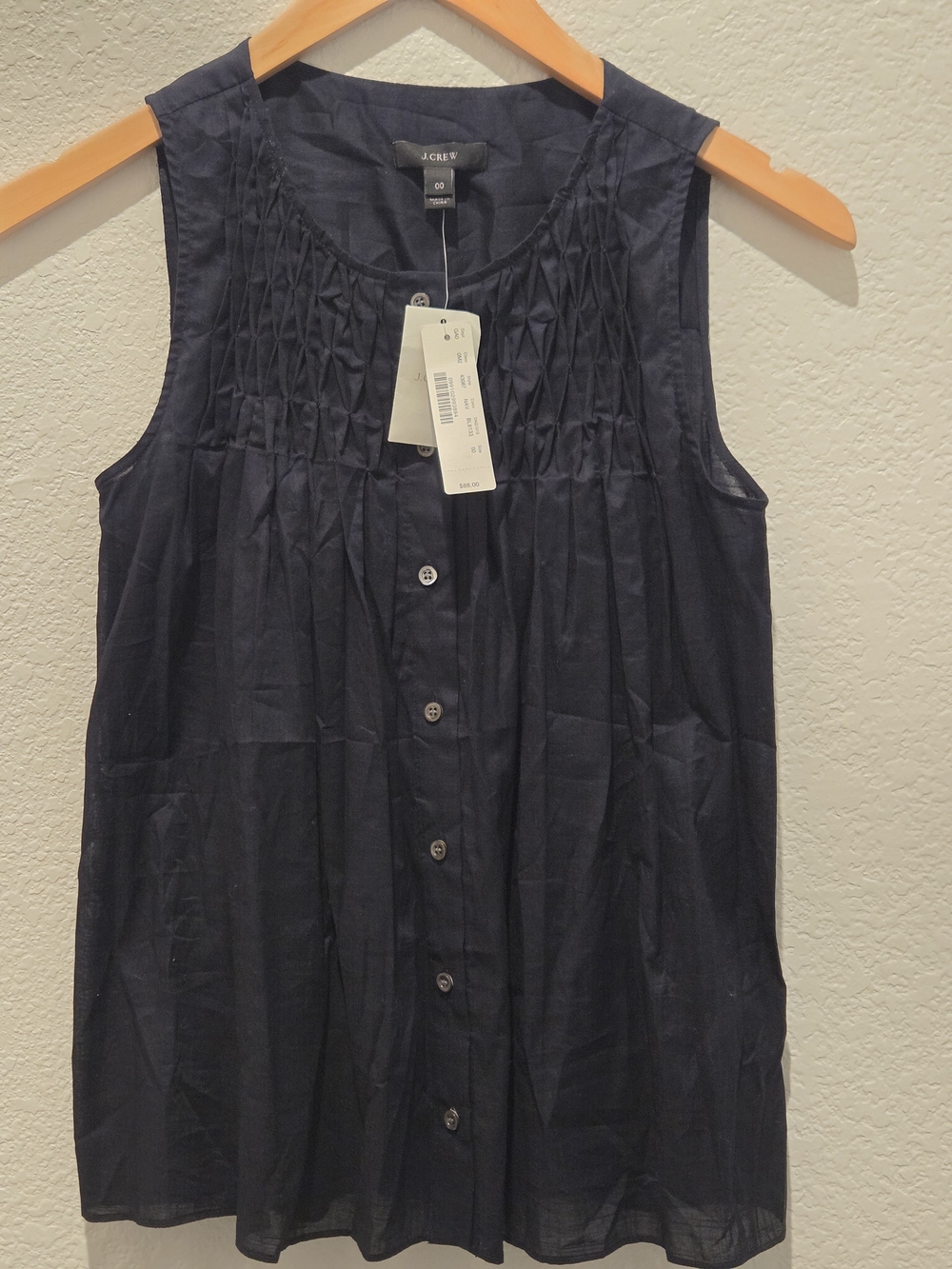 J. Crew Navy Sleeveless Pintuck Button-Front Blouse Size 00 NWT